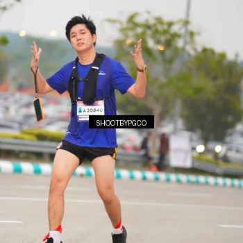 Runner Photo 7410213