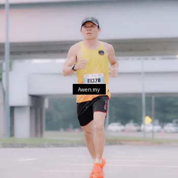 Runner Photo 7410216
