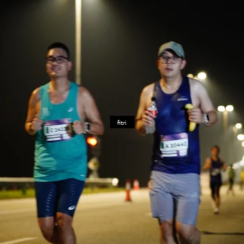 Runner Photo 7410252