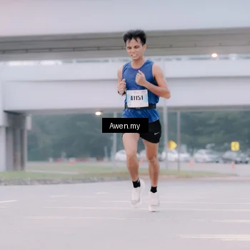 Runner Photo 7410267