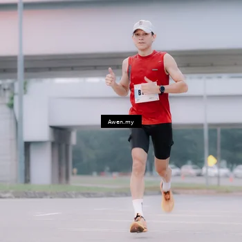 Runner Photo 7410286