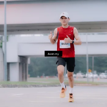 Runner Photo 7410294