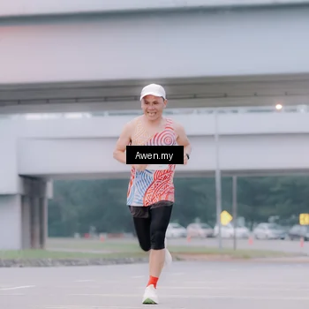Runner Photo 7410333