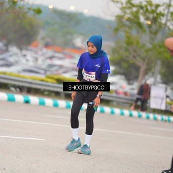 Runner Photo 7410368