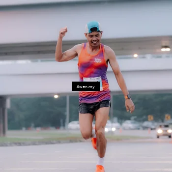 Runner Photo 7410399
