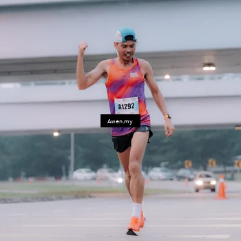 Runner Photo 7410403