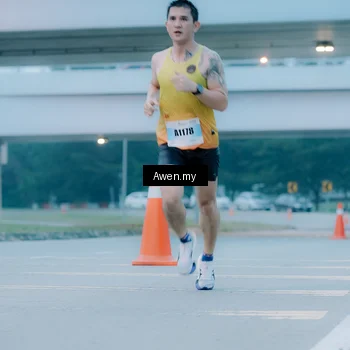 Runner Photo 7410431