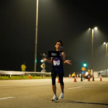 Runner Photo 7410454