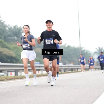 Runner Photo 7410462