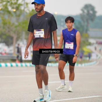 Runner Photo 7410471