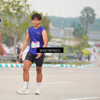 Runner Photo 7410515