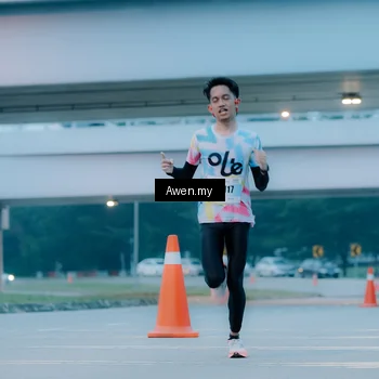 Runner Photo 7410546