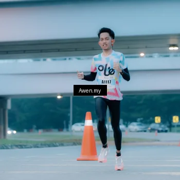 Runner Photo 7410547