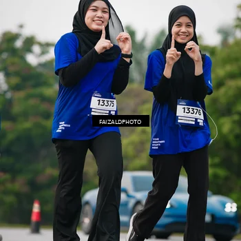 Runner Photo 7410560