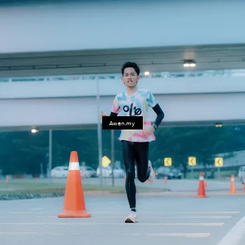 Runner Photo 7410566