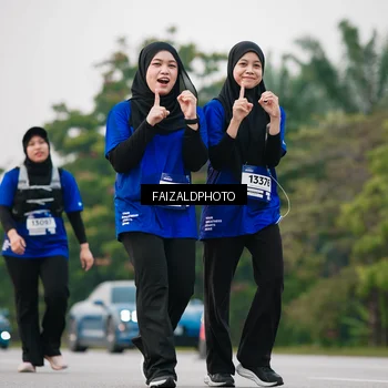 Runner Photo 7410579