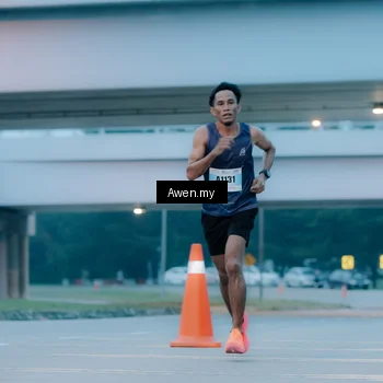 Runner Photo 7410582