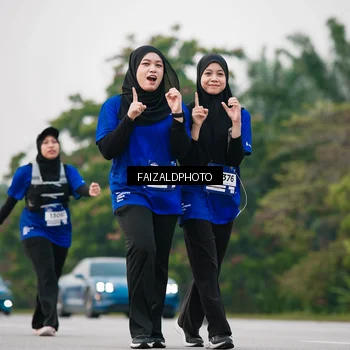 Runner Photo 7410586