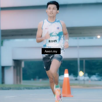 Runner Photo 7410588