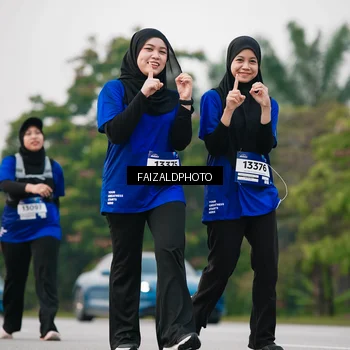 Runner Photo 7410597