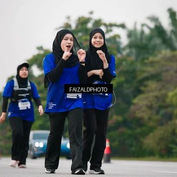 Runner Photo 7410621