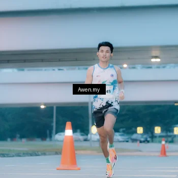 Runner Photo 7410633