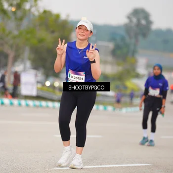 Runner Photo 7410685