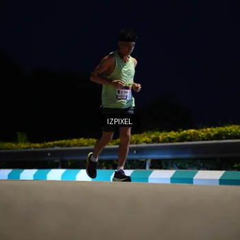 Runner Photo 7410715