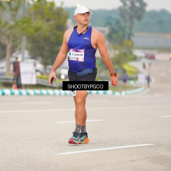 Runner Photo 7410727