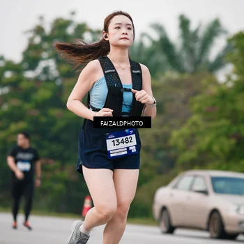 Runner Photo 7410742
