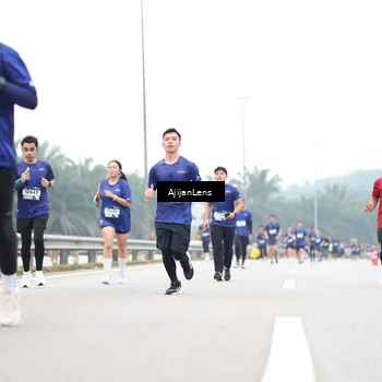 Runner Photo 7410749
