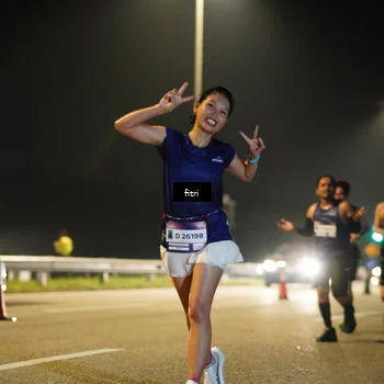 Runner Photo 7410765