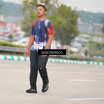 Runner Photo 7410772