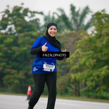 Runner Photo 7410777