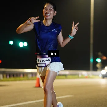 Runner Photo 7410791