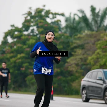 Runner Photo 7410792