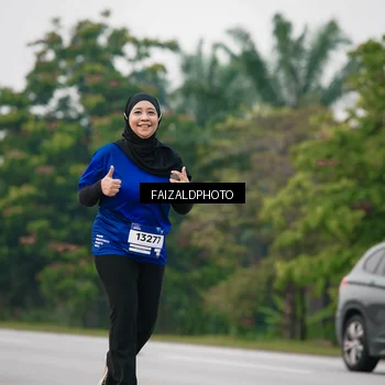 Runner Photo 7410793