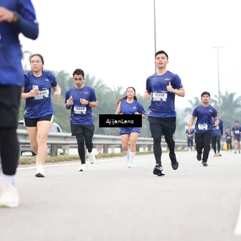 Runner Photo 7410817