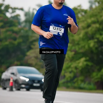 Runner Photo 7410836