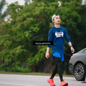Runner Photo 7410852