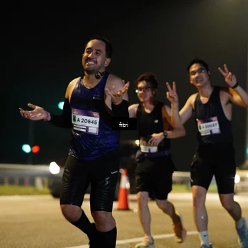 Runner Photo 7410925
