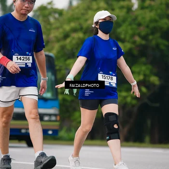 Runner Photo 7410946