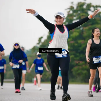 Runner Photo 7410986
