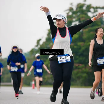 Runner Photo 7410987
