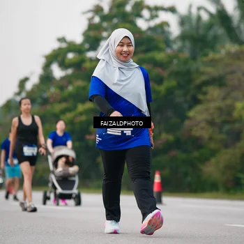 Runner Photo 7411026