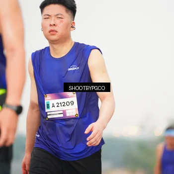 Runner Photo 7411079