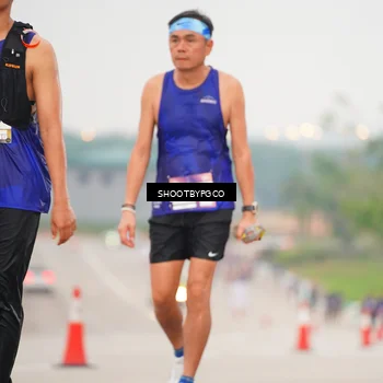 Runner Photo 7411137
