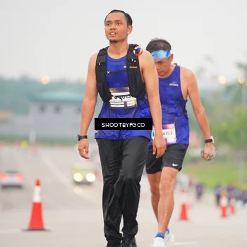 Runner Photo 7411152