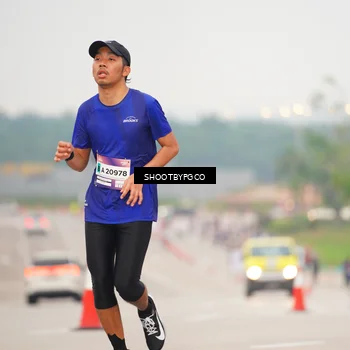 Runner Photo 7411168