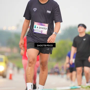 Runner Photo 7411186
